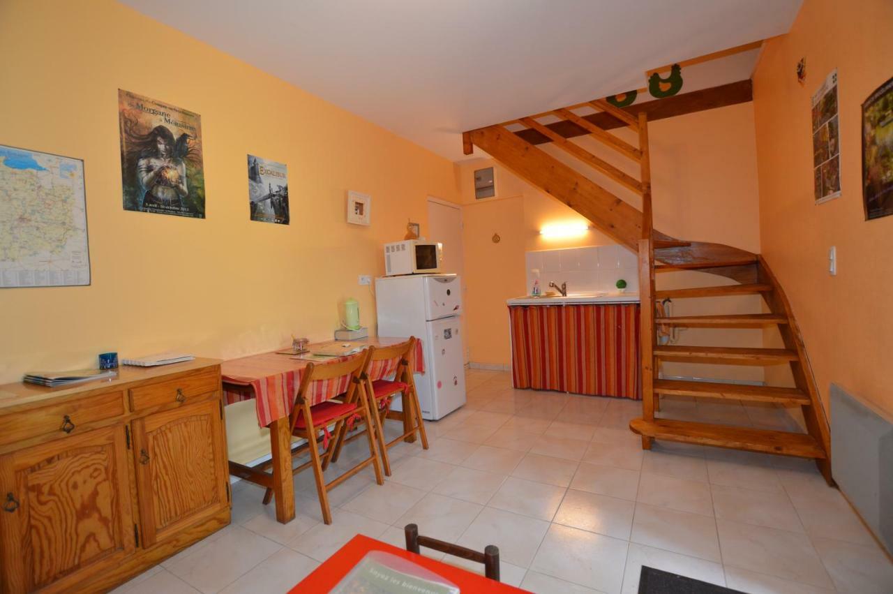 Chambres D'Hotes La Fontaine Garel 伊芬迪克 外观 照片